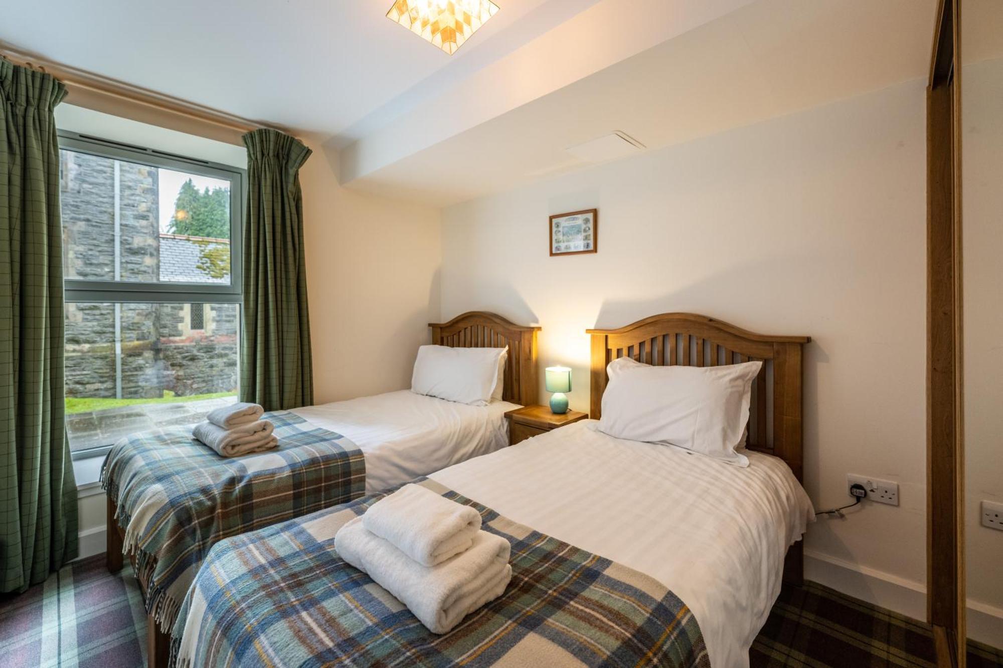 Raven Wing Apartments - Highland Club Scotland 포트오거스타 외부 사진