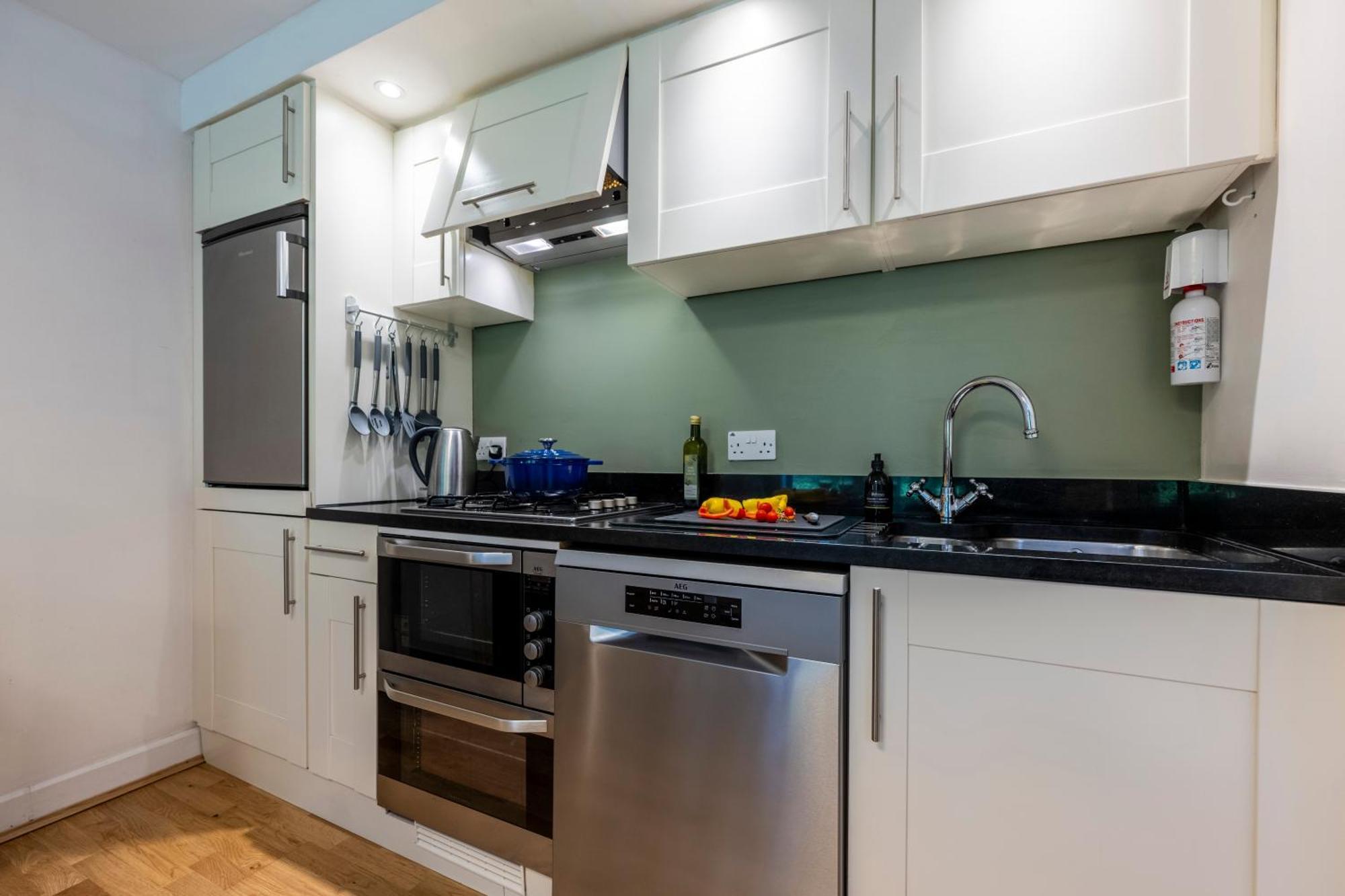 Raven Wing Apartments - Highland Club Scotland 포트오거스타 외부 사진