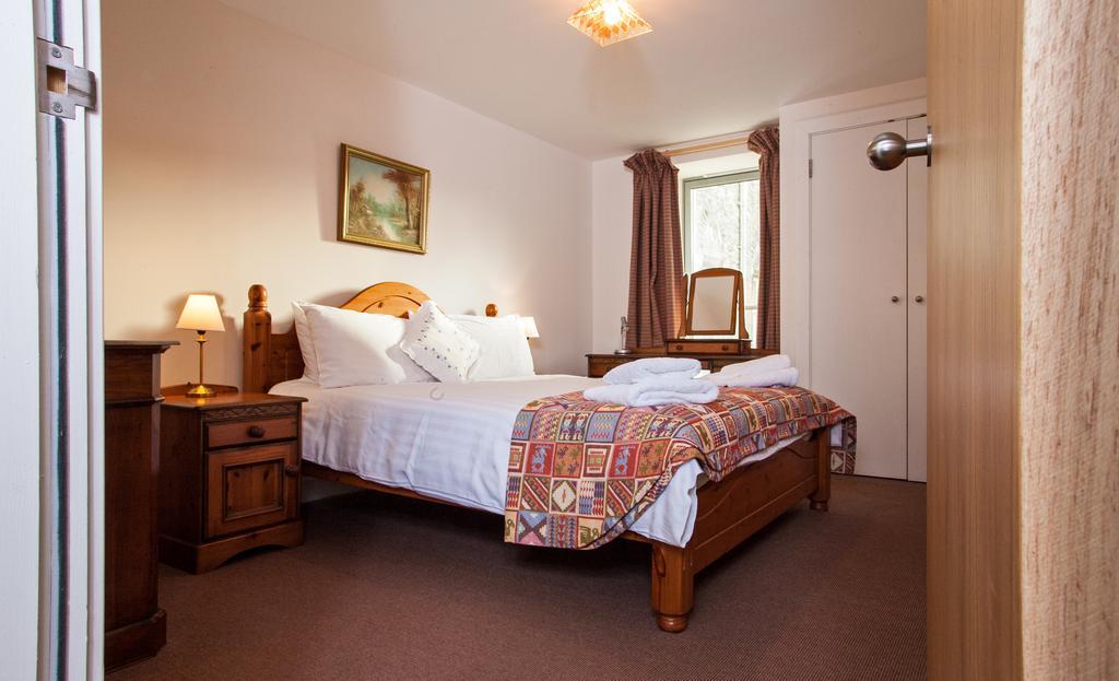 Raven Wing Apartments - Highland Club Scotland 포트오거스타 객실 사진